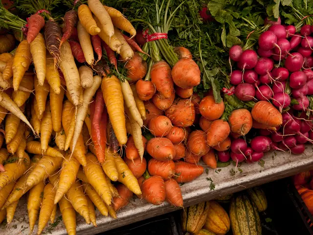 Enjoying nutritious meals using home-grown produce